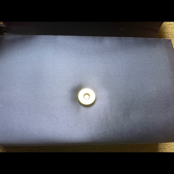 VALERIE STEVENS Satin Navy Blue Purse - Picture 7 of 12